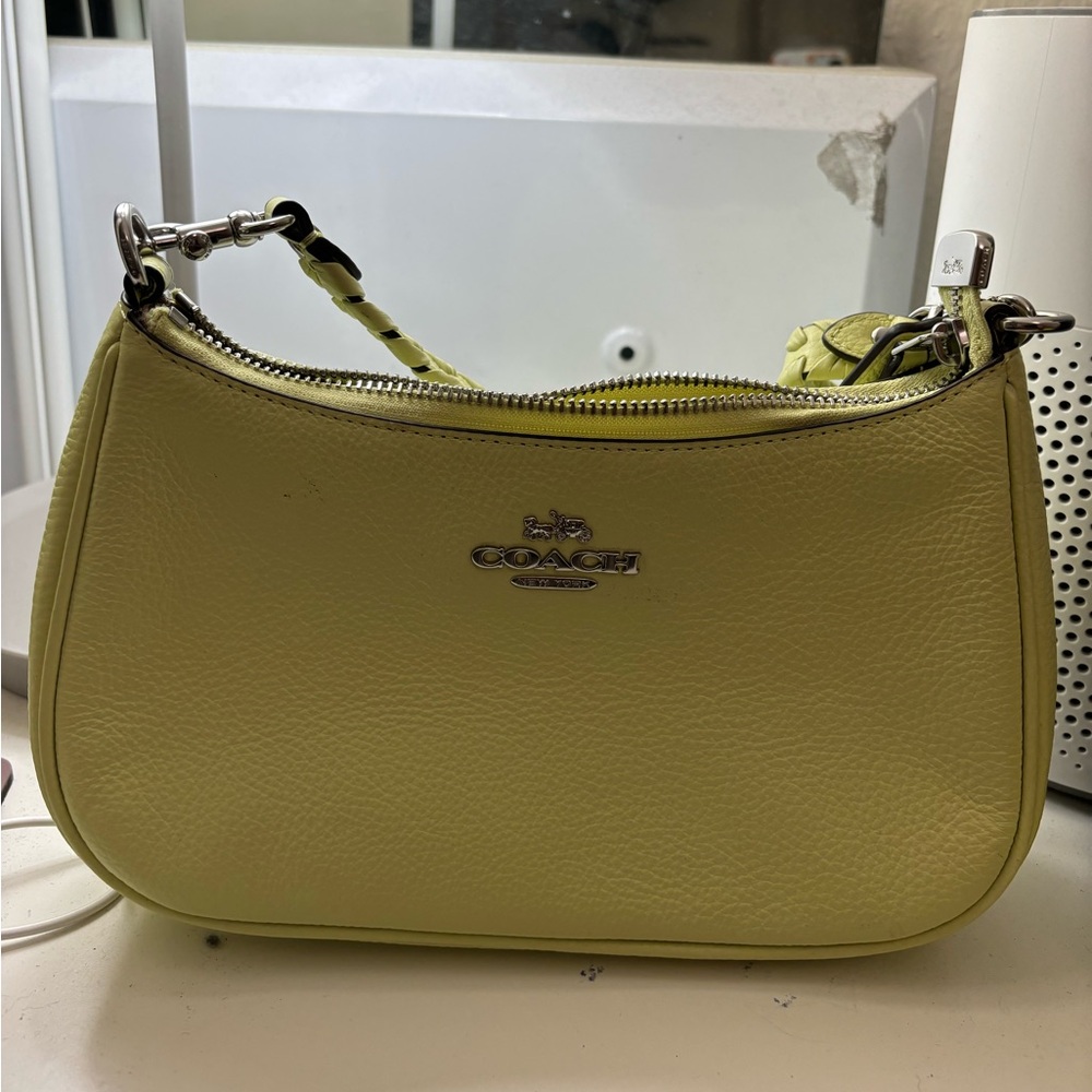 Coach shoulder bag